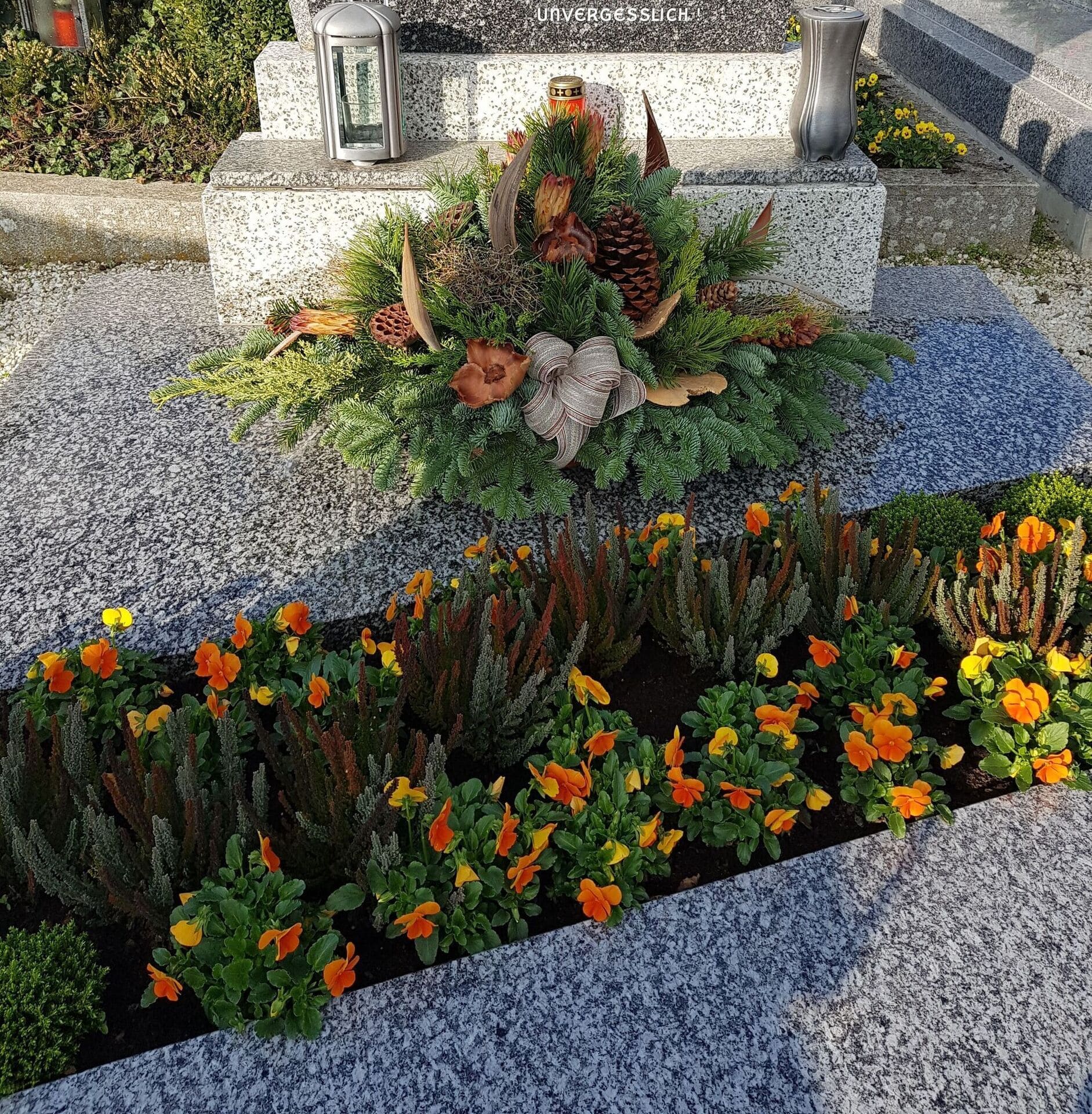 Grabpflege Gärtnerei Sommer